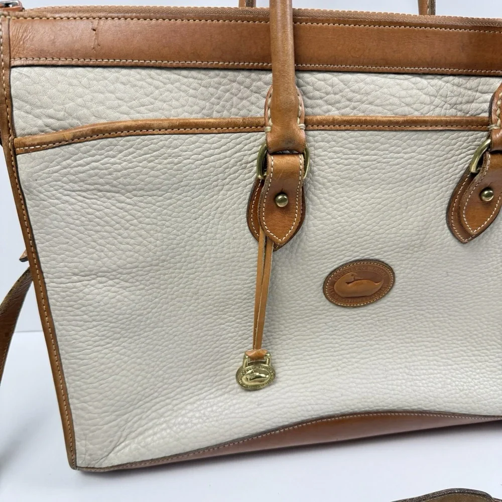 Vintage Dooney & Bourke Bag Tan Brown Pebbled Leather Purse Hand Shoulder Bag
